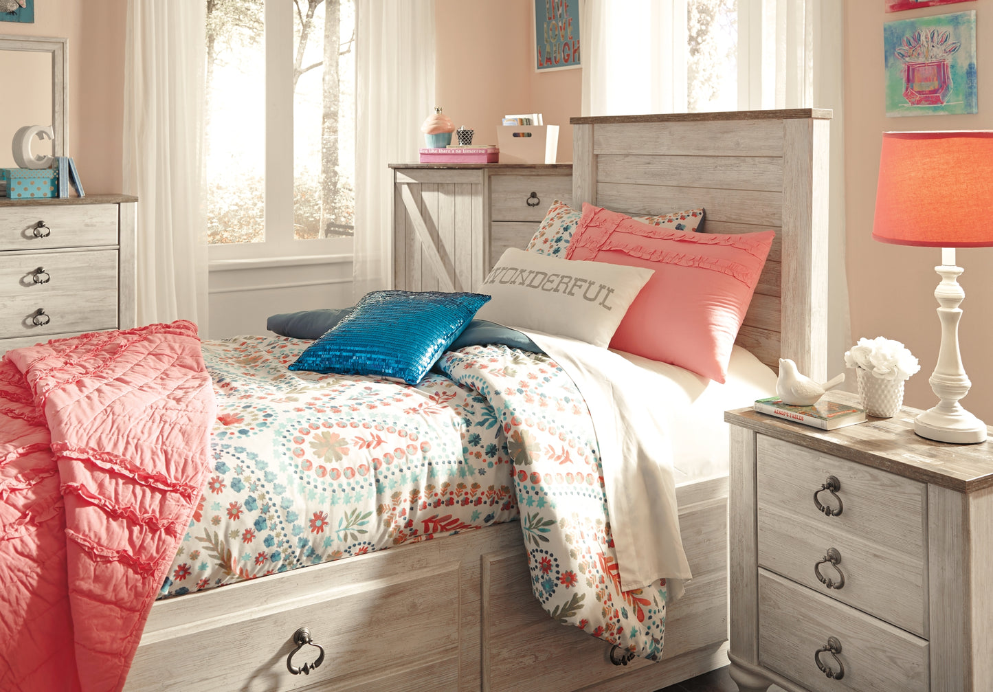 Willowton Panel Bed With 2 Storage Drawers