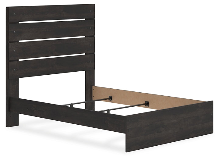 Hollivern Full Panel Bed with Mirrored Dresser and Chest