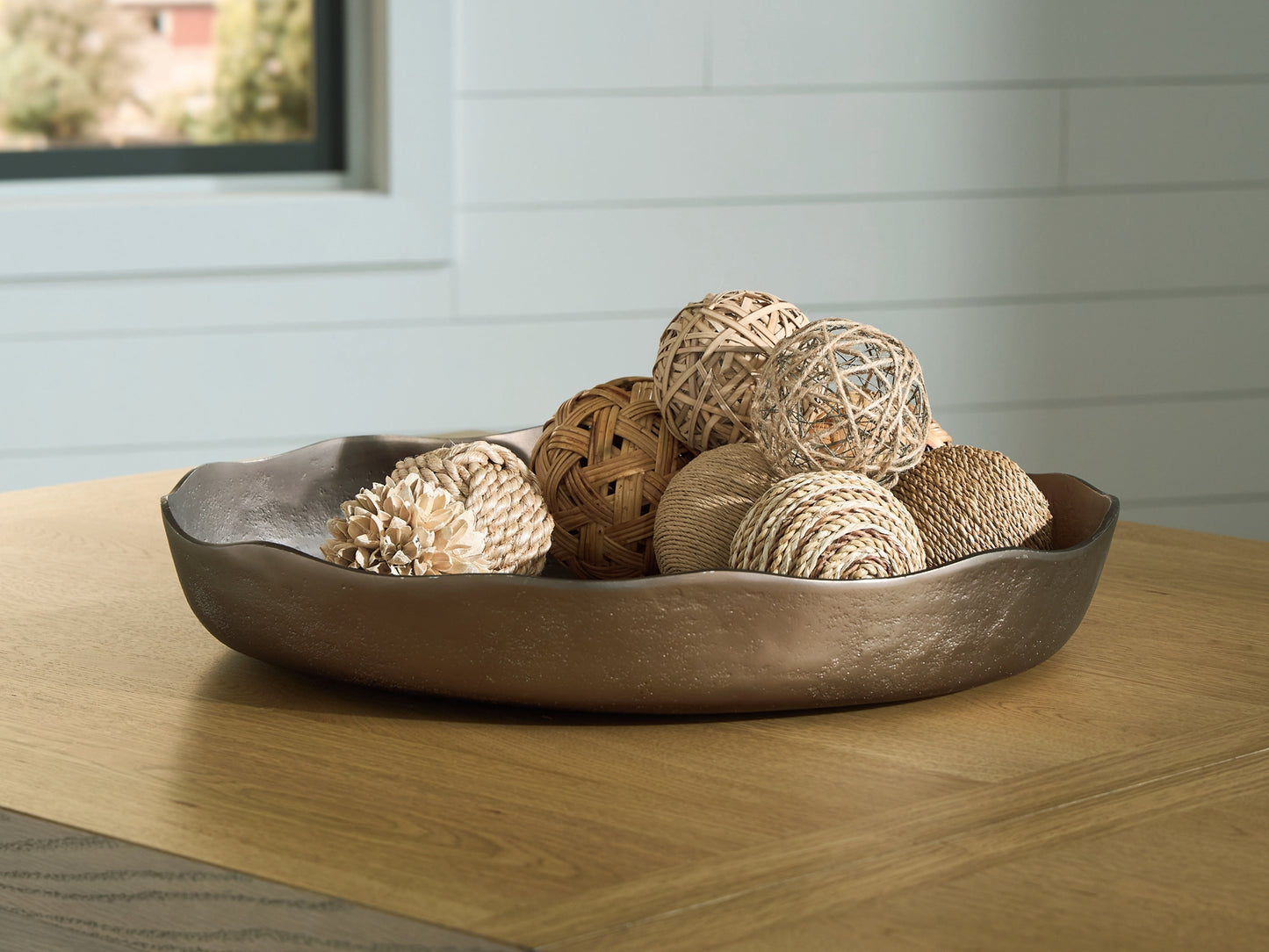 Ashley Express - Wallmen Tray