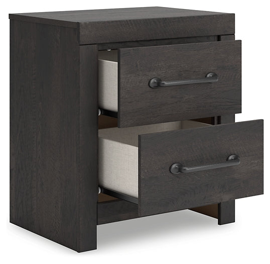 Hollivern Queen Panel Bed with Mirrored Dresser, Chest and Nightstand