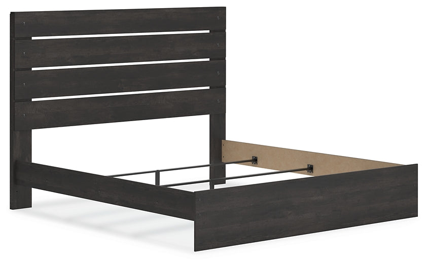 Hollivern King Panel Bed with Mirrored Dresser