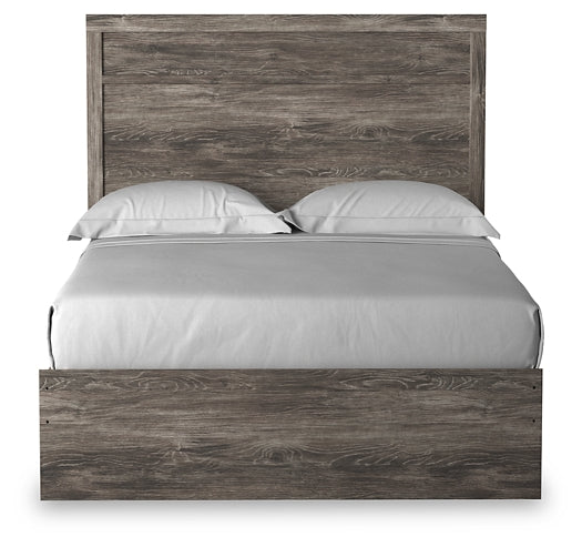 Ralinksi Full Panel Bed with Mirrored Dresser, Chest and Nightstand