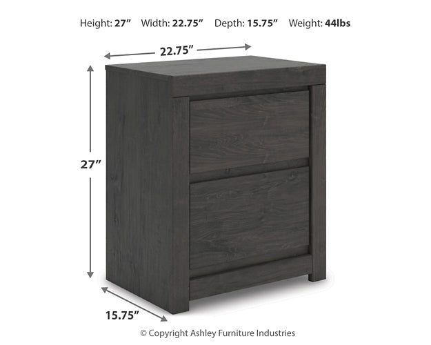 King Panel Bed with Mirrored Dresser and Nightstand