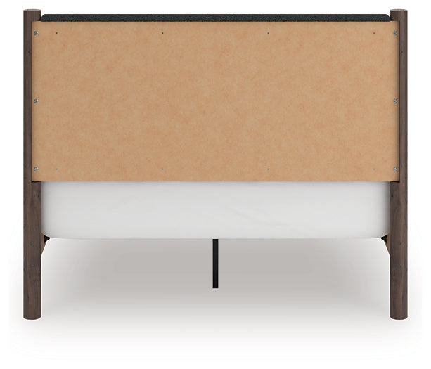 Pamytta Upholstered Panel Bed