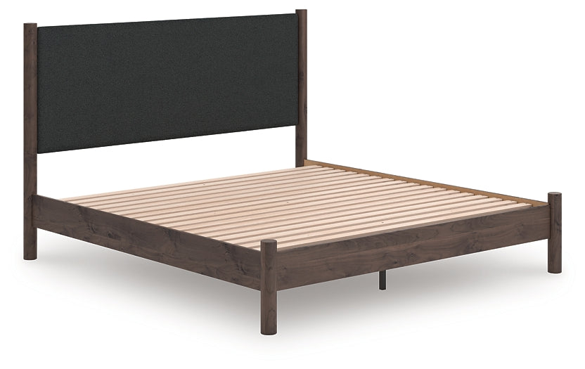 Pamytta Upholstered Panel Platform Bed