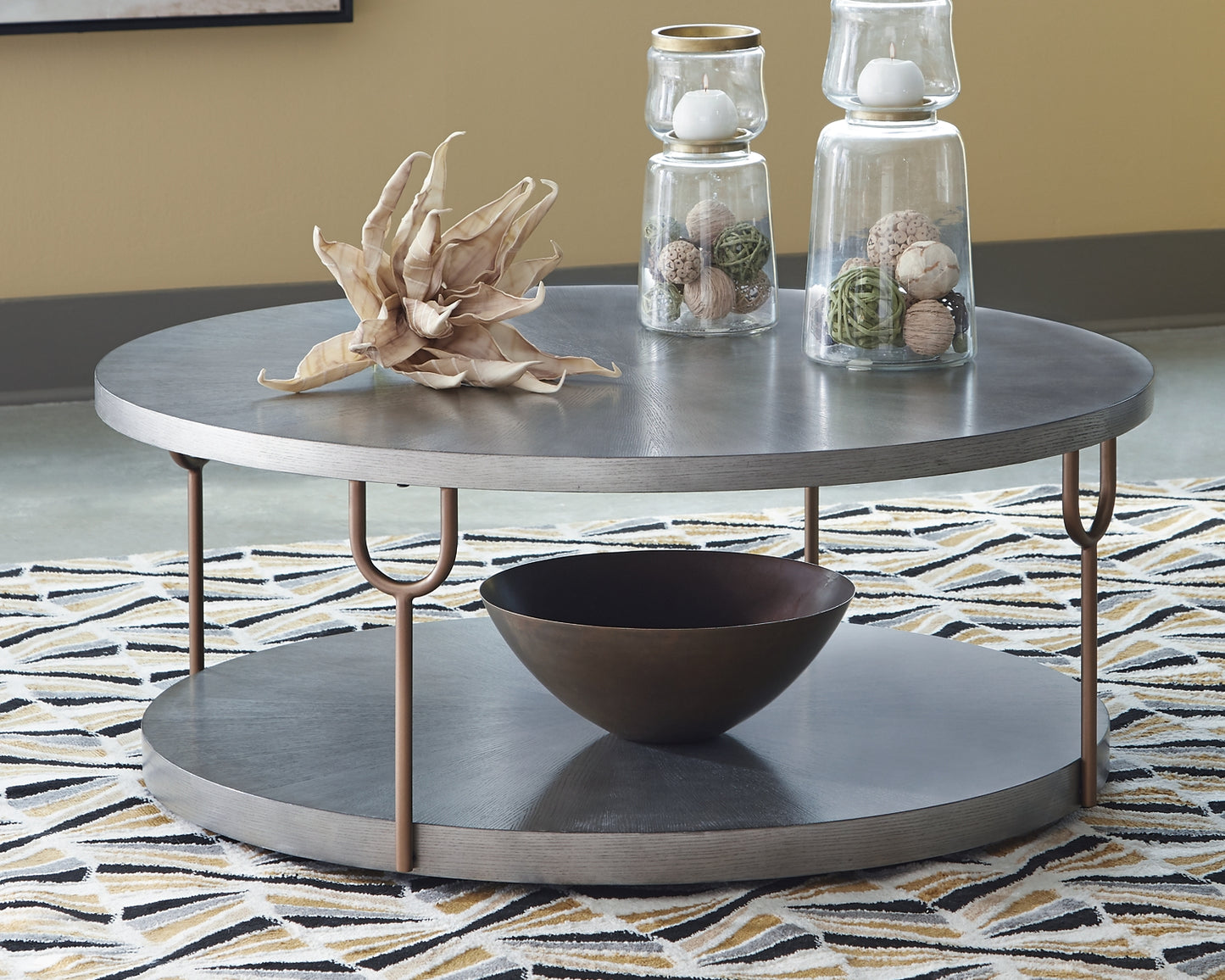 Ashley Express - Ranoka Round Cocktail Table