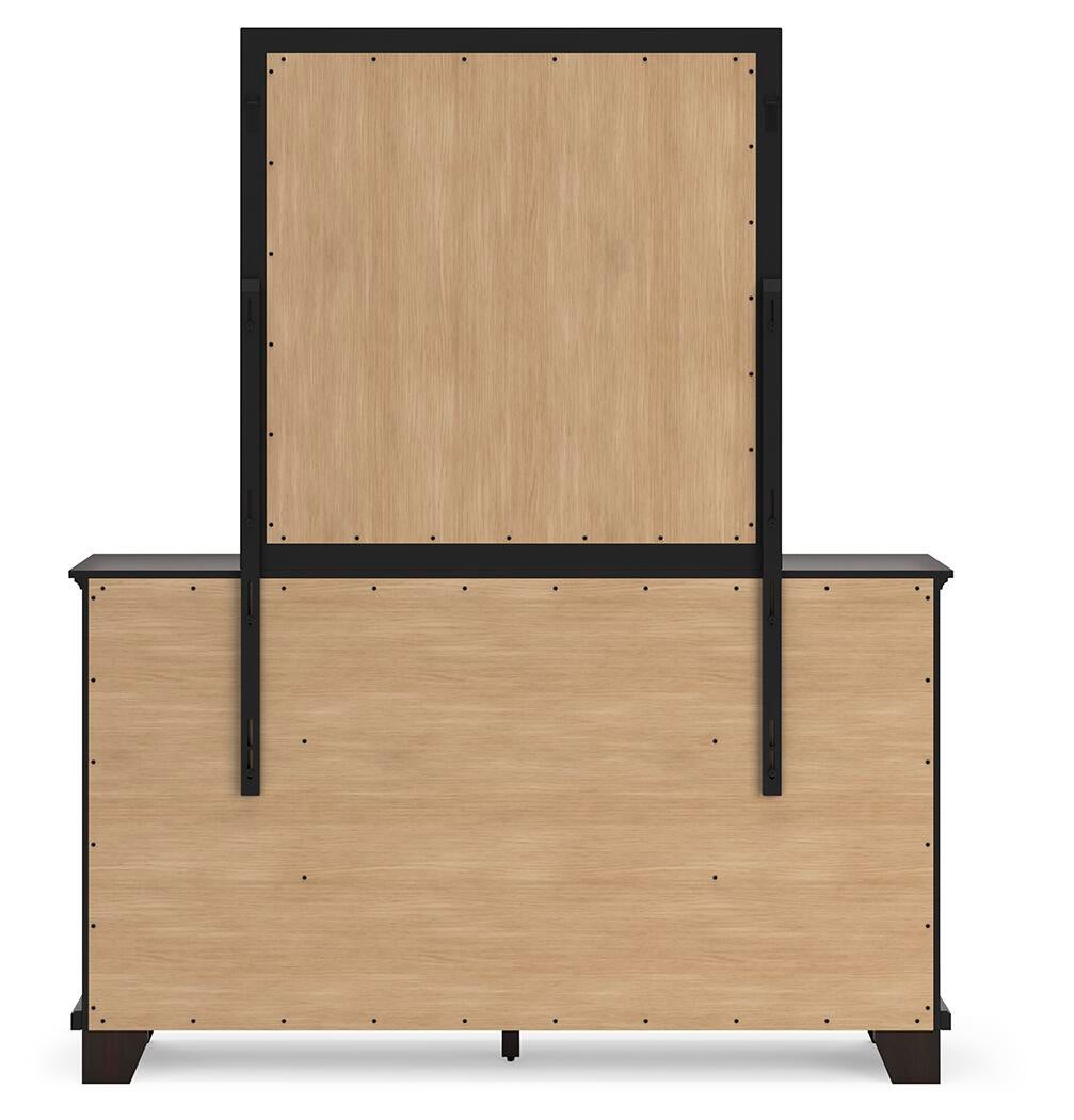 Covetown Queen Panel Bed, Dresser, Mirror, Chest and Nightstand