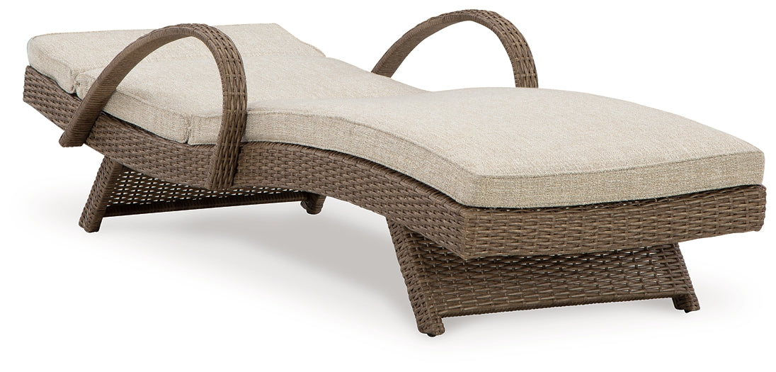 Ashley Express - Beachcroft Chaise Lounge with Cushion